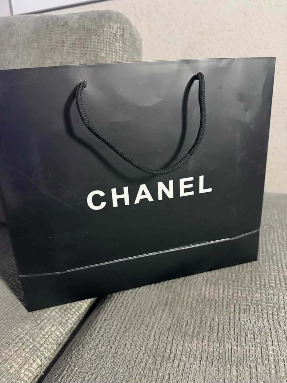 CHANEL Black Quilted Shoulder Bag with Gold-Tone Hardware